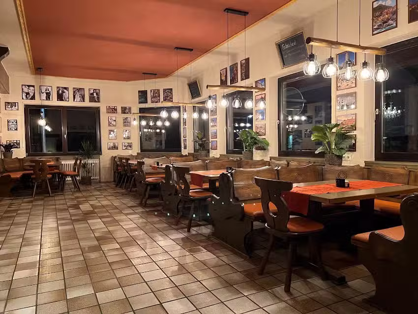 Tapasta Gastro Betriebe GmbH