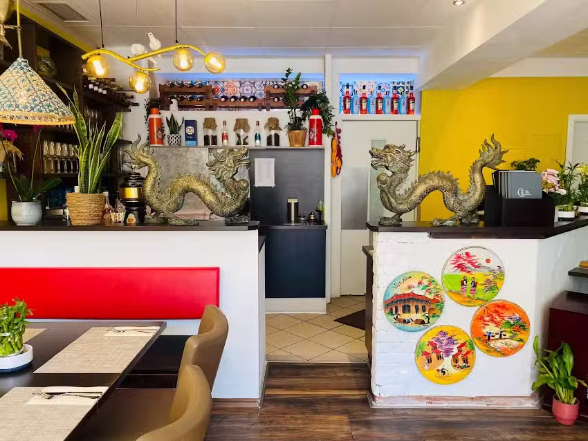 Tarmy Vietnamese Cuisine & Sushi