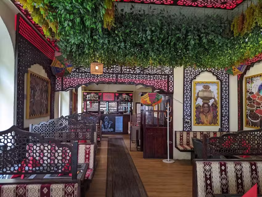 Taste of India Waren