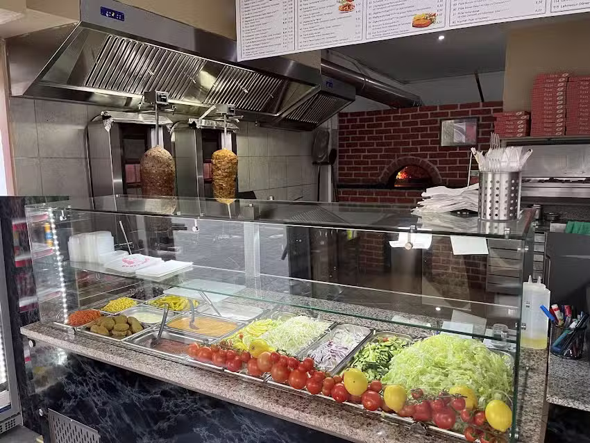 Tasty Steinofen Pizzeria