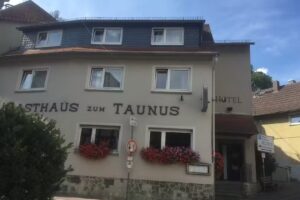 Taunus Le