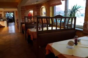 Taverna Syrtaki &ndash; Theodosis Moshoudis