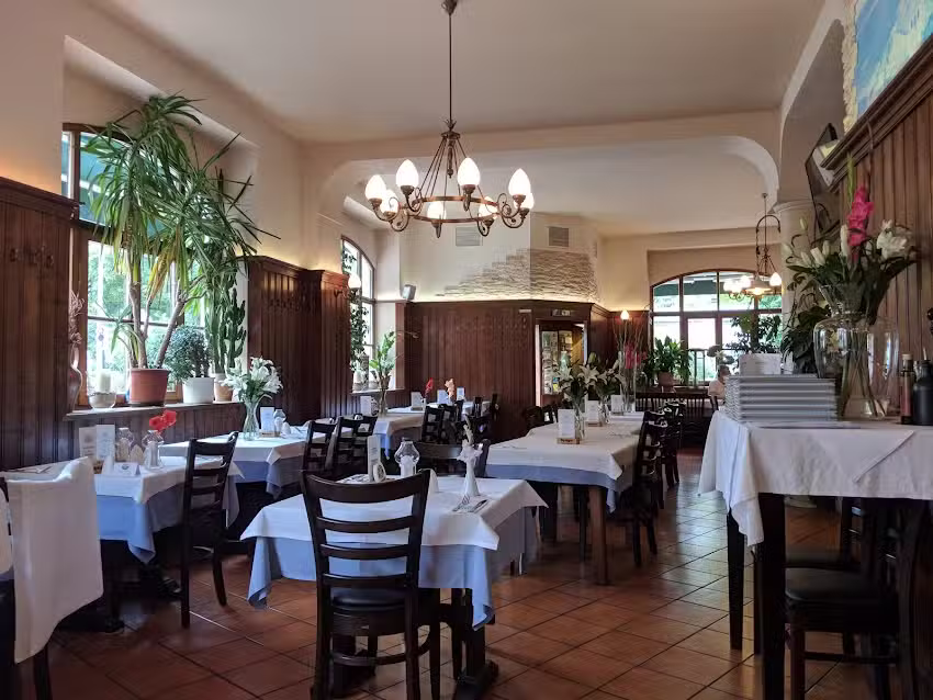 Taverne Lithos Restaurant