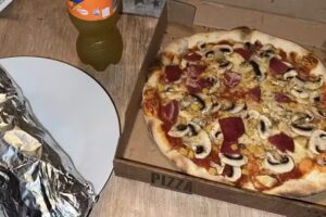 Telekebab Pizza