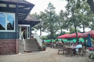 Tennis-Café
