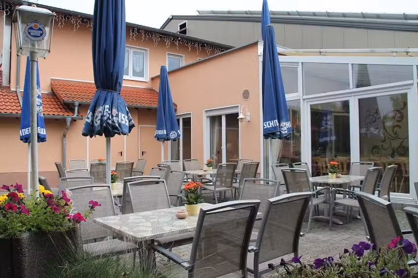 Tennishalle zum Postpfad