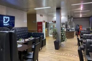 Thanas Food Corner
