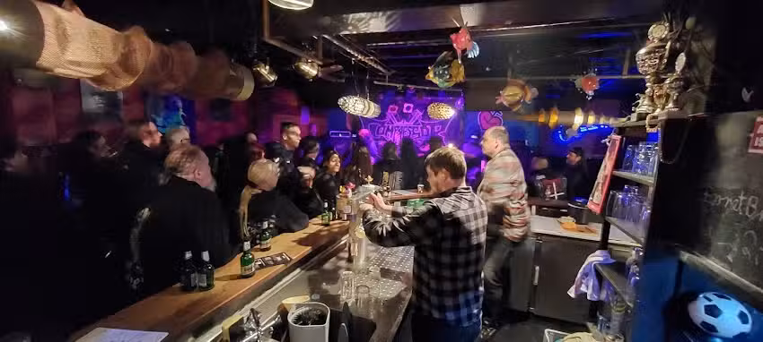 Thav &ndash; Hildesheim