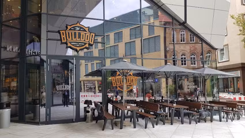 The Bulldog &ndash; City