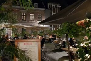 The Coin | Café & Bar