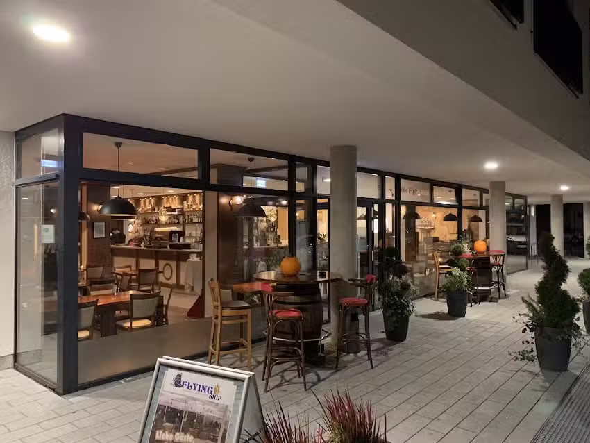 The Flying Ship Pizzeria Ristorante