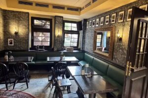 The Kerryman Irish Pub & Restaurant