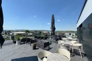 THE SPACE &ndash; Rooftop Bar