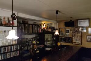 The Unicorne Inn