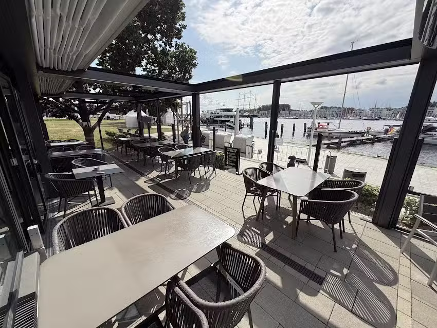 TIEFBLAU Travemünde