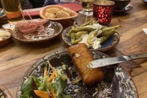 Tinto Y Blanco Tapas & mehr