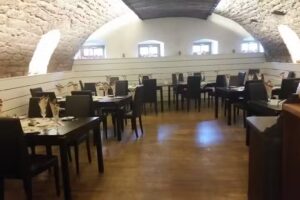 Tischlein Deck Dich – by Lilly