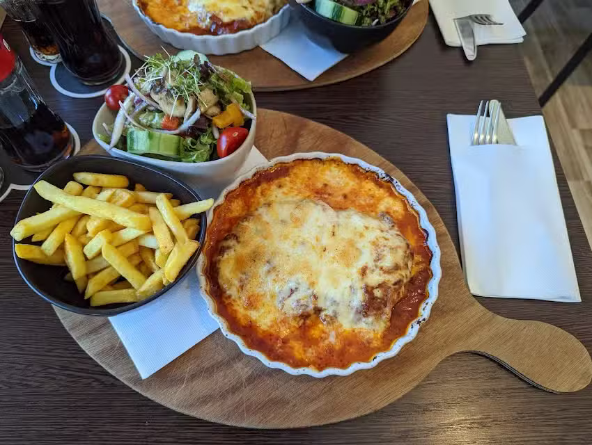 Tommy&rsquo;s PIZZA l PASTA I BIRRA