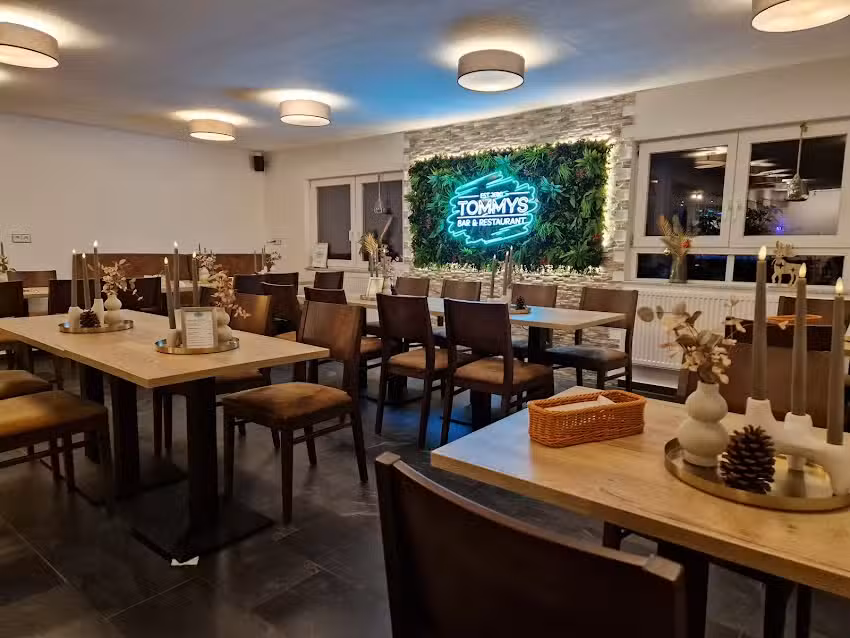 Tommys Bar & Restaurant