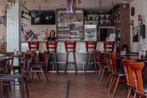 TONI&rsquo;S DART LOUNGE