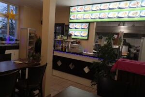 Tran, Ngoc Su, Bistro