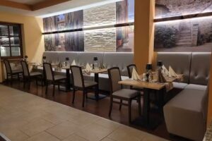 Trattoria La Piazza