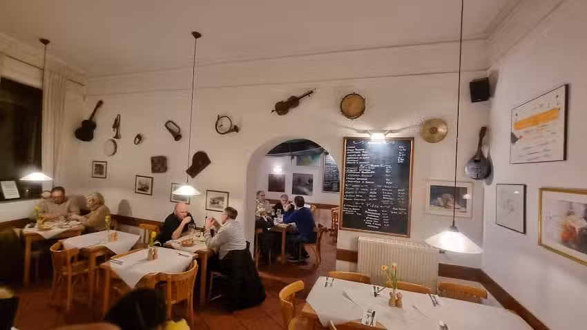 Trattoria La Riviera