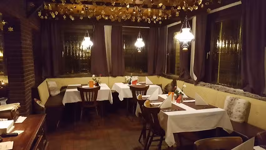 Trattoria La Tavernetta/ Dorfkrug