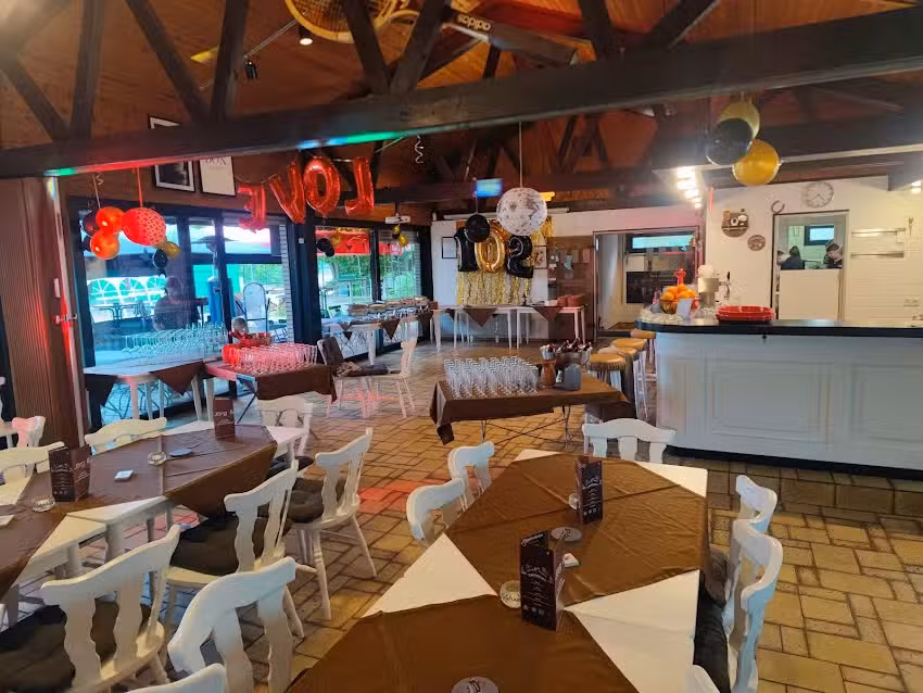 Trattoria Salento & Shakerando Cocktail Bar