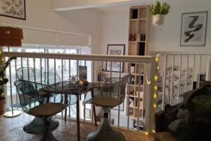 TREPPE &ndash; Bistro, Caf&eacute;, Wohnzimmer
