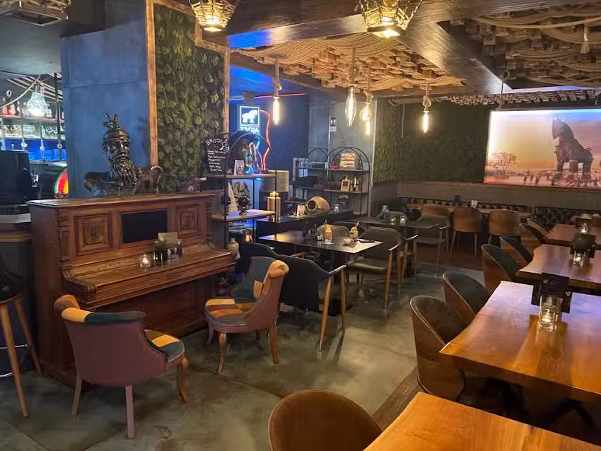 Troja Bad S&auml;ckingen | Restaurant & Bar