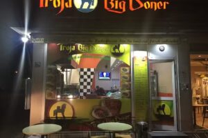 Troja Big Döner