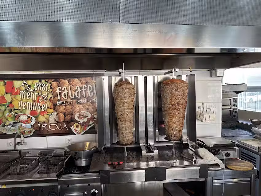 Troja Grill am Rathaus