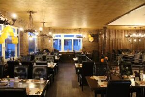 Troy Restaurant & Cafe