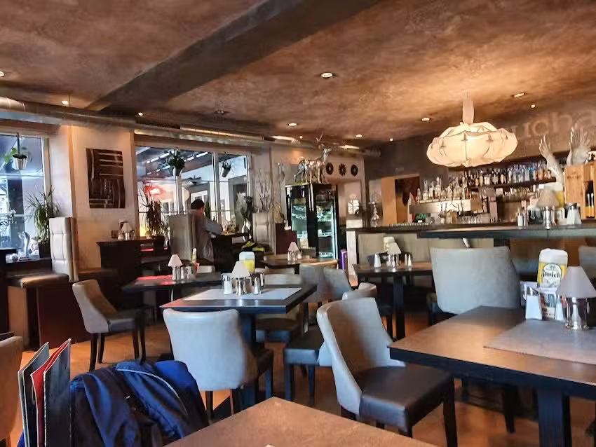 Tucha Restaurant