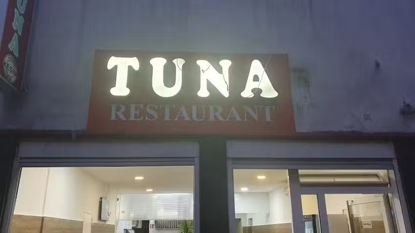 TUNA Restaurant