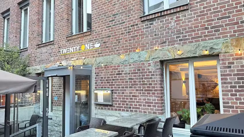 Twenty-One Lippstadt