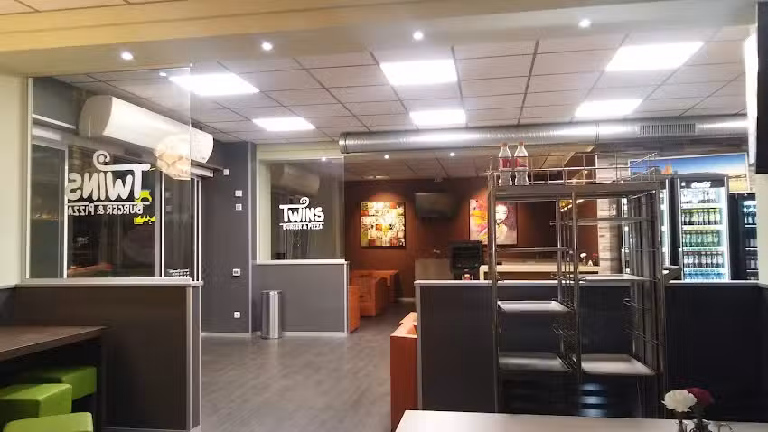 Twins Burger & Pizza