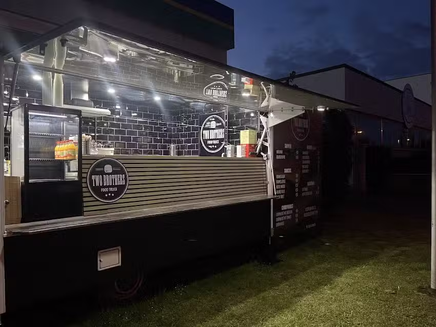 Two Brothers Food Truck