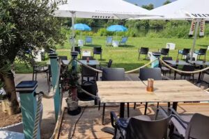 UFER 63 – MAIN • BAR • CAFÉ