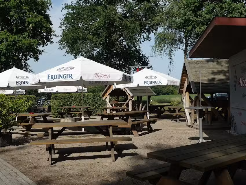 Uli&acute;s Treff und Bikertreff-Hochmoor