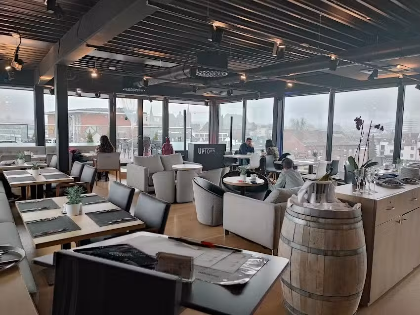 UpTown Sky Lounge & Restaurant &ndash; Aachen