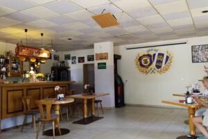Ursula Heinrich Bistro