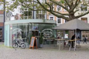 UT&rsquo;N GROOTEN POTT