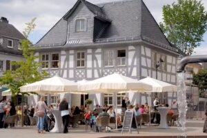 Uwe & Uli – Zuhause bei uns