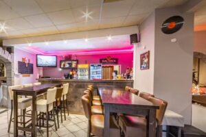 Various &ndash; Restaurant & Cocktailbar &ndash; Bergisch Gladbach