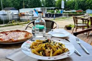 Varuna Stegcaf&eacute;
