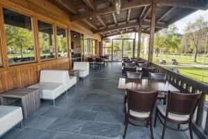 VATRA – Grillhaus & Pizzeria