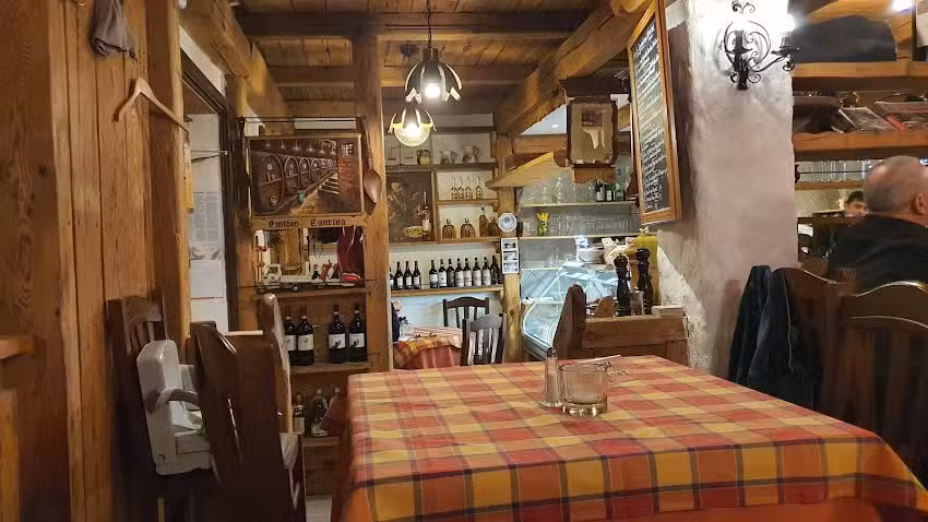 Vecchia Cantina