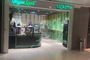 Veganland Ciğk&ouml;fte M&uuml;nchen